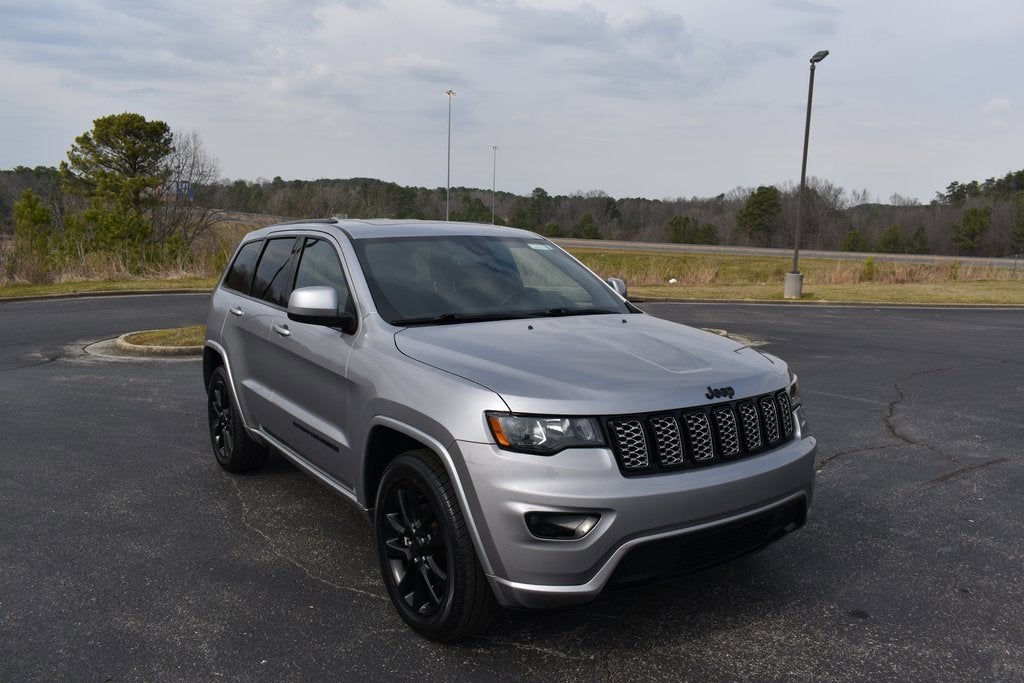 2020 Jeep Grand Cherokee Altitude