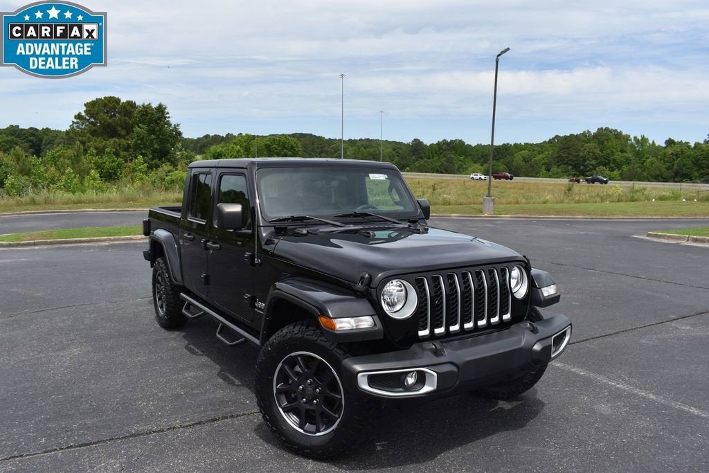 2023 Jeep Gladiator Overland's photo
