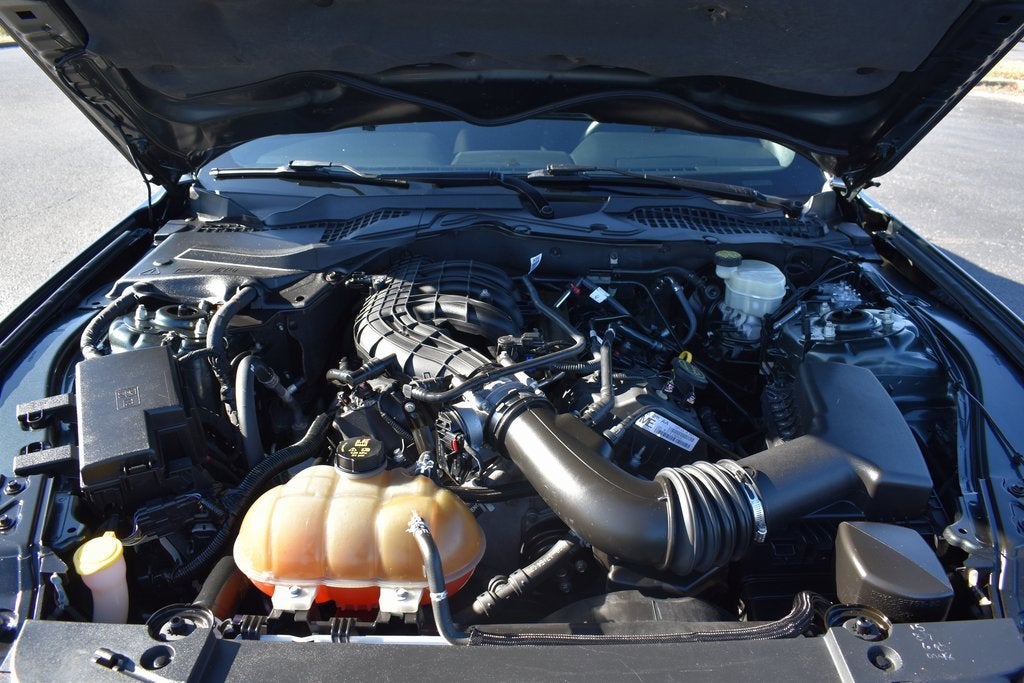 2015 Ford Mustang V6