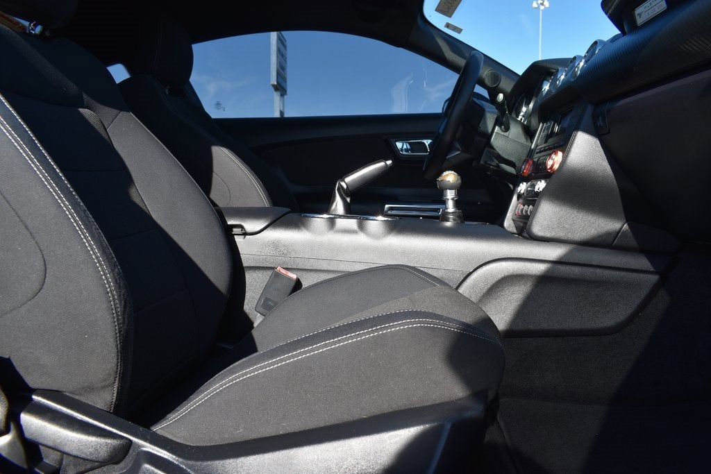 2015 Ford Mustang V6