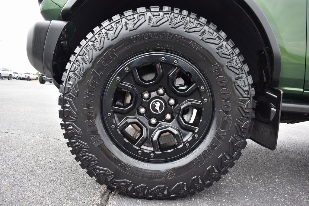 2023 Ford Bronco Base