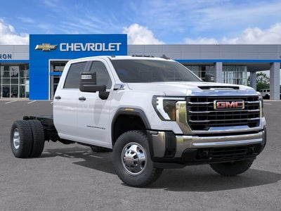 2026 GMC Sierra 3500 HD Chassis Cab Pro