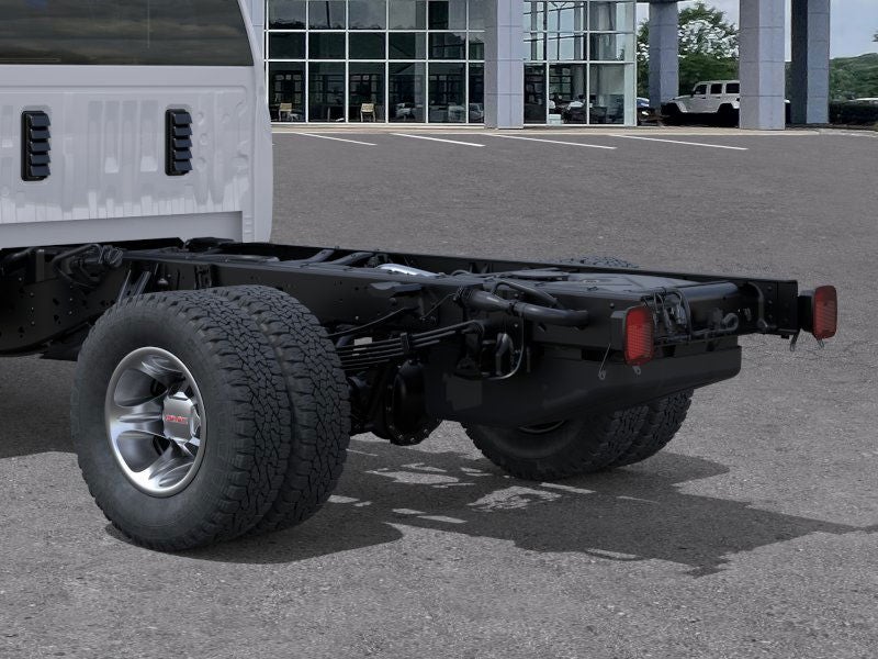 2026 GMC Sierra 3500 HD Chassis Cab Pro