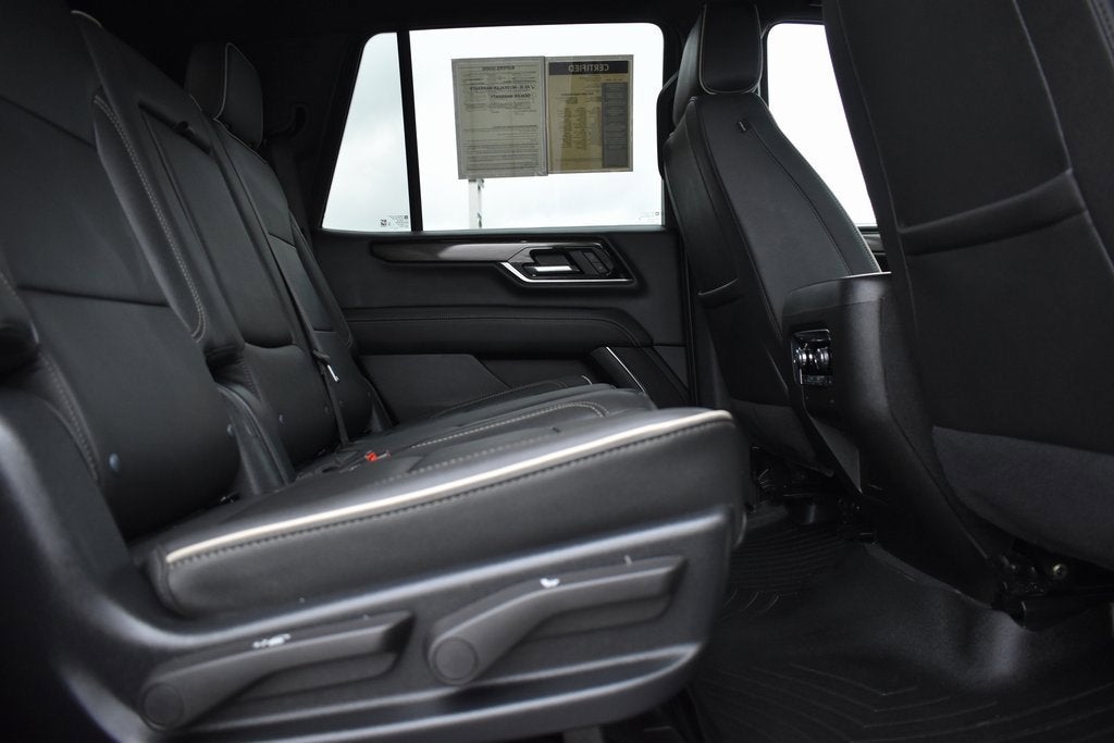 2025 GMC Yukon Elevation