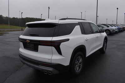 2024 Chevrolet Traverse LT