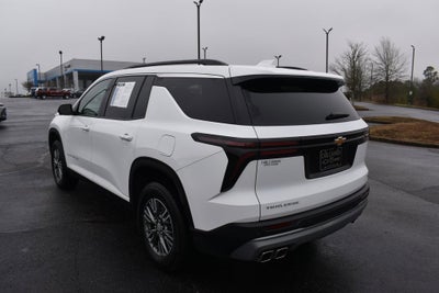 2024 Chevrolet Traverse LT