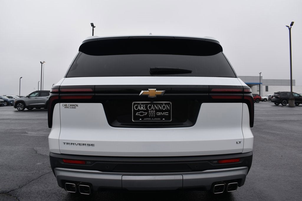 2024 Chevrolet Traverse LT