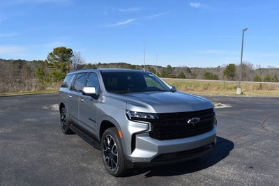 2024 Chevrolet Suburban RST