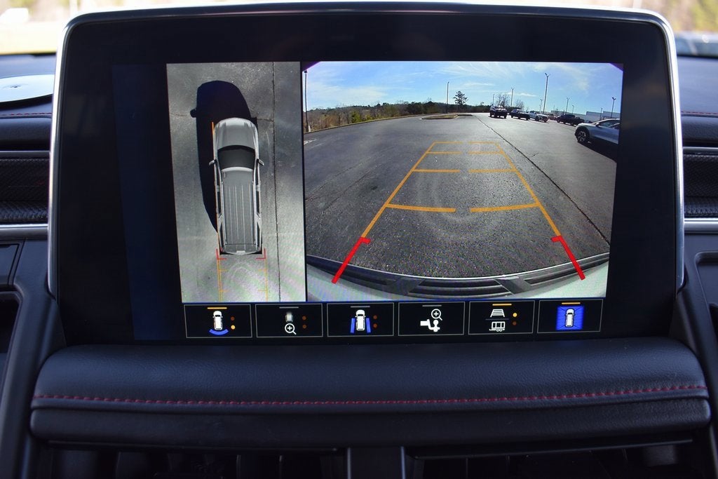 2024 Chevrolet Suburban RST