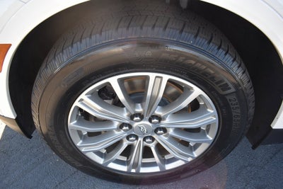 2018 Cadillac XT5 Luxury FWD