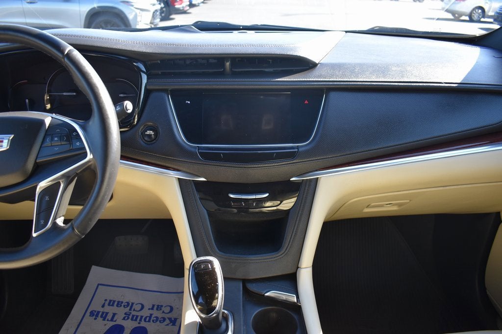 2018 Cadillac XT5 Luxury FWD