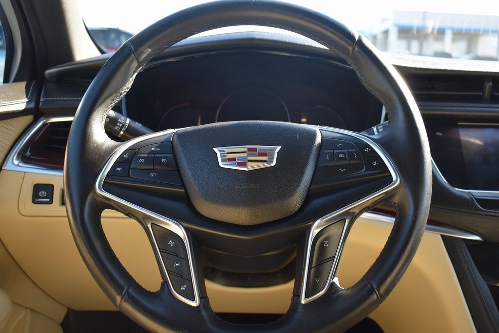 2018 Cadillac XT5 Luxury FWD
