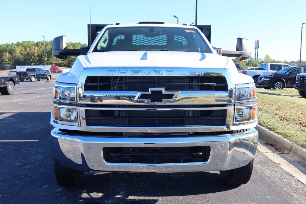 2024 Chevrolet Silverado 5500 HD Work Truck