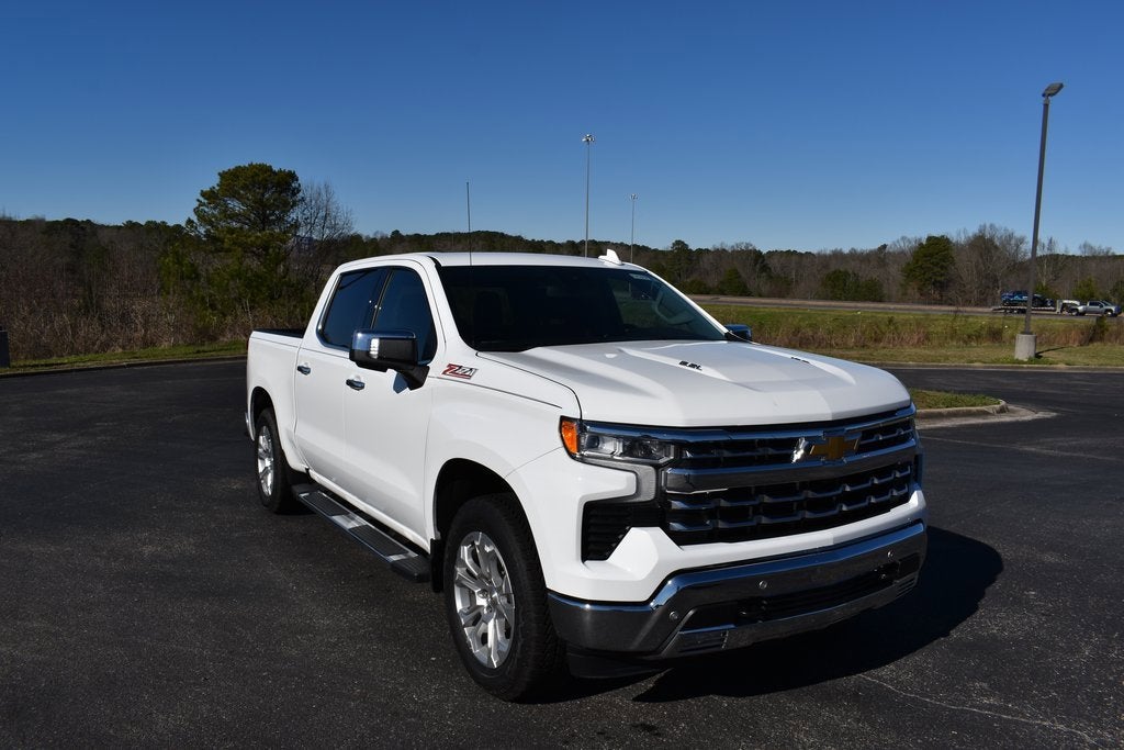 2024 Chevrolet Silverado 1500 LTZ