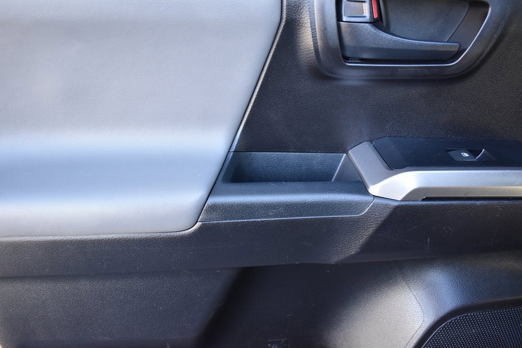 2021 Toyota Tacoma 2WD SR5