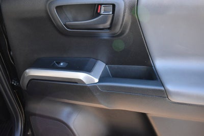 2021 Toyota Tacoma 2WD SR5