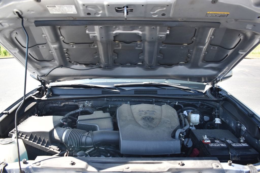 2021 Toyota Tacoma 2WD SR5