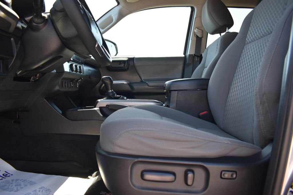 2021 Toyota Tacoma 2WD SR5