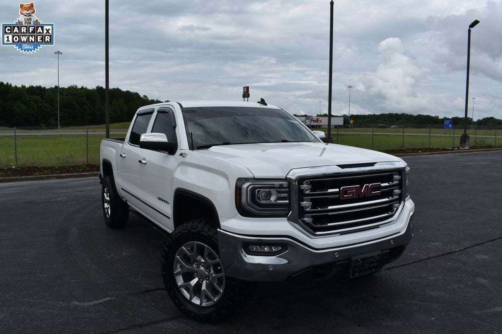2018 GMC Sierra 4WD Crew Cab Short Box SLT's photo