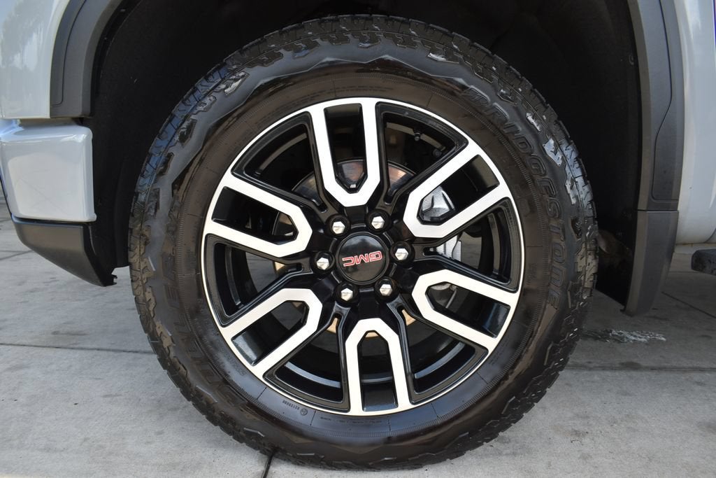 2025 GMC Sierra 1500 AT4