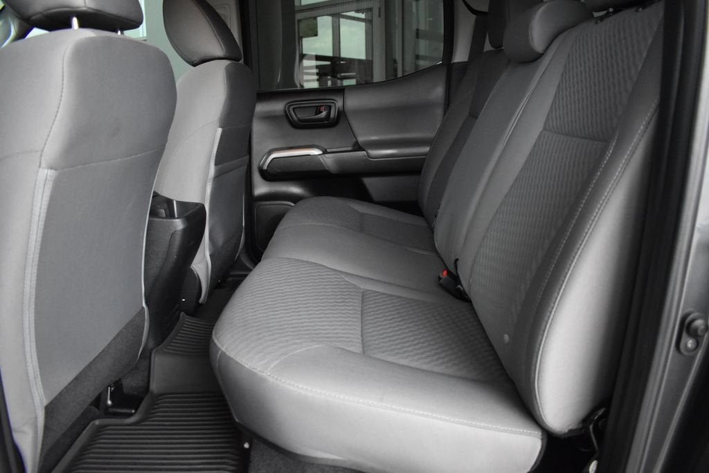 2022 Toyota Tacoma 2WD SR5