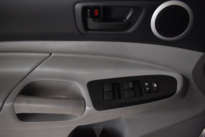 2015 Toyota Tacoma DBL CAB 4WD V6 MT