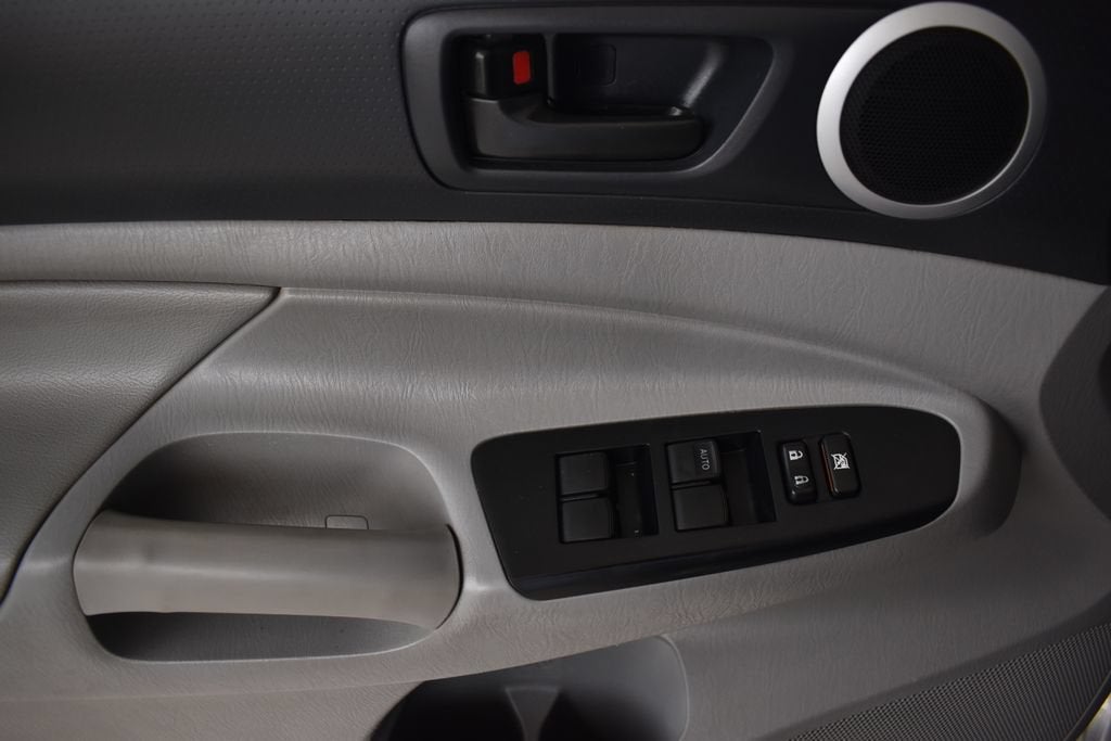2015 Toyota Tacoma DBL CAB 4WD V6 MT
