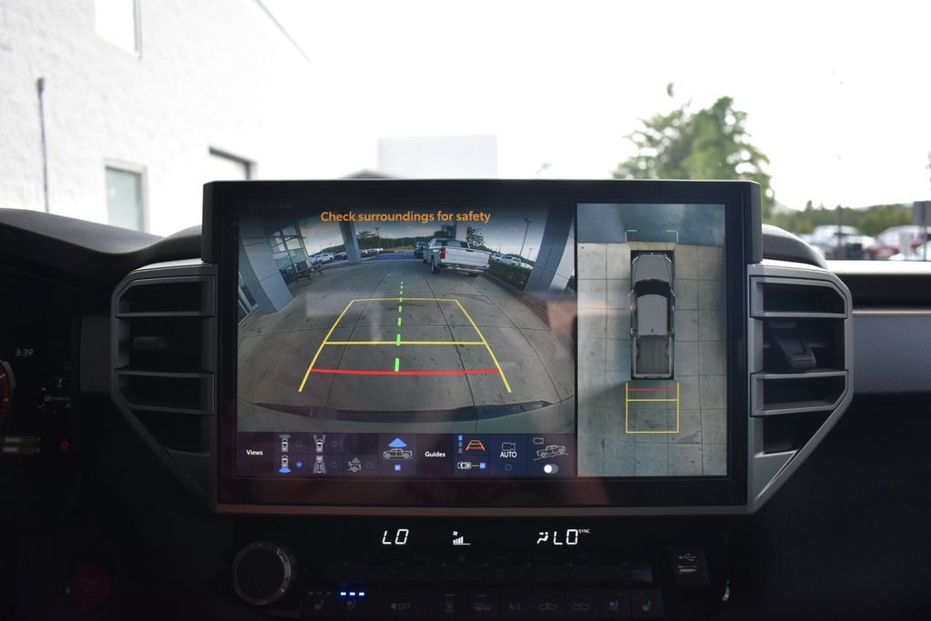 2025 Toyota Tundra 4WD SR5