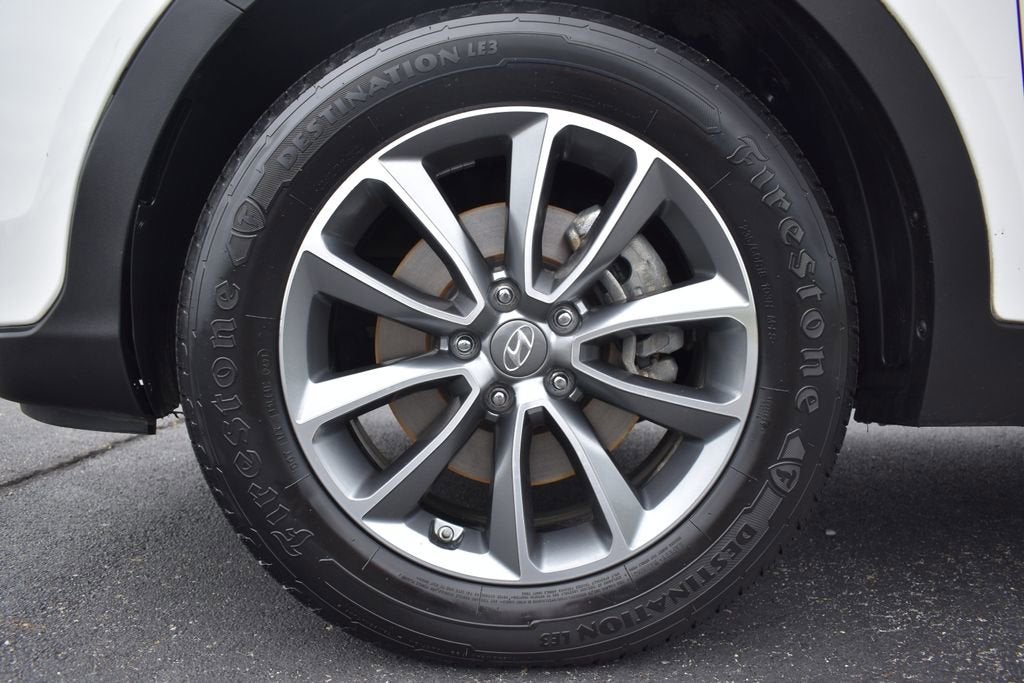 2017 Hyundai Santa Fe SE