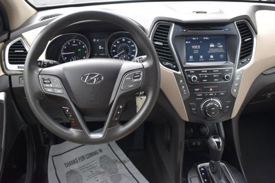 2017 Hyundai Santa Fe SE